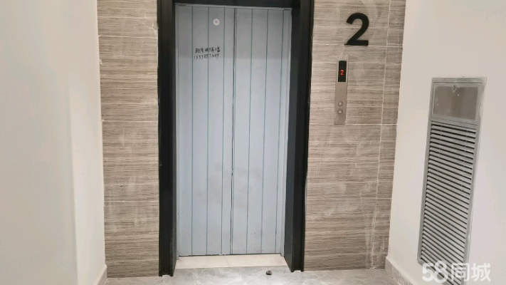 (出租)门面出租|绿地汉口中心商铺出租。